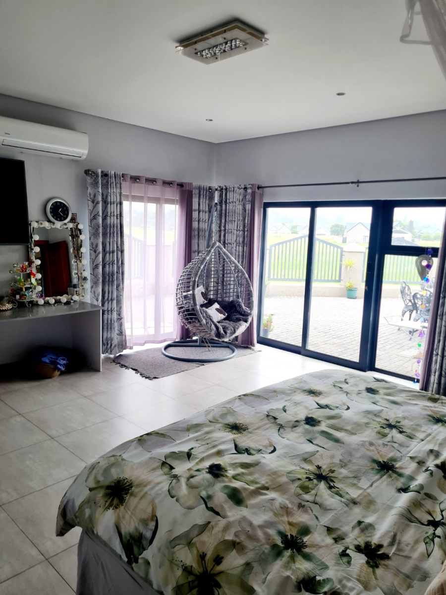 4 Bedroom Property for Sale in Heron Banks Golf Estate Free State